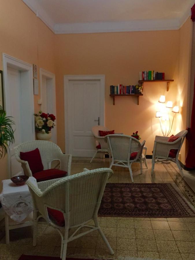 Hotel Villa Gentile เลวานโต ภายนอก รูปภาพ